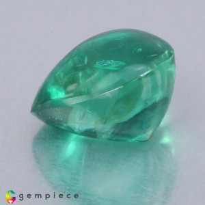 apatite  7.28cts - 12x11mm apatite  7.28cts - 12x11mm