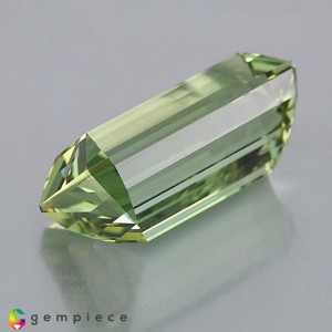 beryl  18.57cts - 22x11mm beryl  18.57cts - 22x11mm