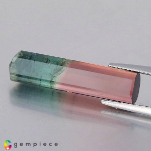 tourmaline  10.47cts - 27x6mm
