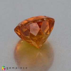 clinohumite  1.82cts - 7x5mm clinohumite  1.82cts - 7x5mm