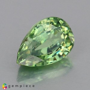 demantoid garnet  0.63cts - 6x4mm
