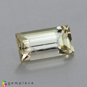grossular garnet  3.42cts - 12x6mm grossular garnet  3.42cts - 12x6mm