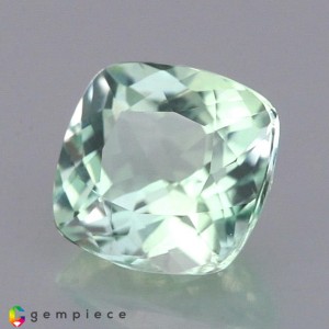 montebrasite  1.01cts - 6x6mm