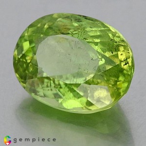 peridot  7.04cts - 13x10mm peridot  7.04cts - 13x10mm