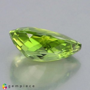 peridot  4.51cts - 14x11mm peridot  4.51cts - 14x11mm
