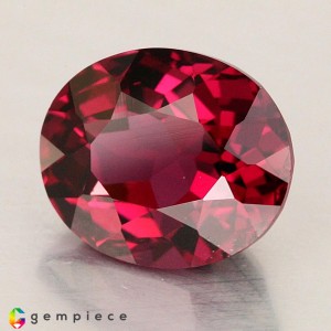 rhodolite garnet  4.54cts - 10x9mm