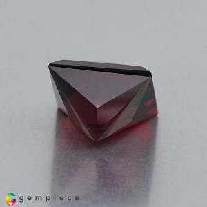 rhodolite garnet  4.97cts - 9x9mm rhodolite garnet  4.97cts - 9x9mm