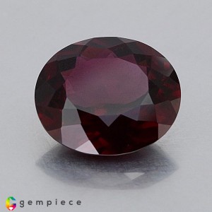 rhodolite garnet  13.60cts - 16x15mm rhodolite garnet  13.60cts - 16x15mm