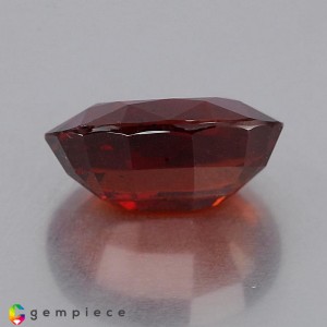 spessartite garnet  8.97cts - 14x10mm