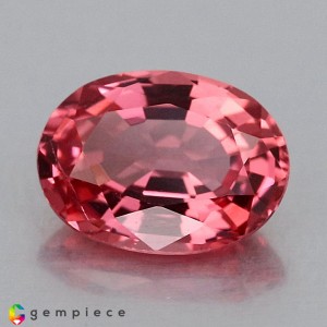 spinel  0.99cts - 7x5mm