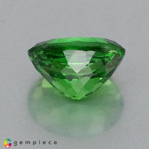 tsavorite garnet  1.06cts - 7x5mm tsavorite garnet  1.06cts - 7x5mm
